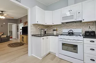 12 Fox Run, Brookfield, MA 01506 - Photo 15