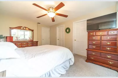 7 Bunker Cir, East Longmeadow, MA 01108 - Photo 19