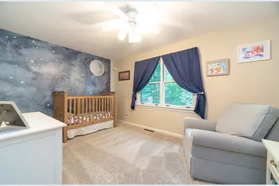 7 Bunker Cir, East Longmeadow, MA 01108 - Photo 21