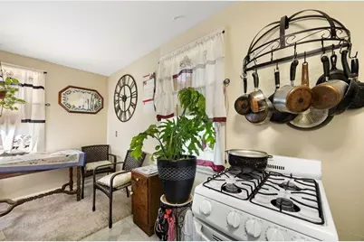 47-49 Farragut St, Springfield, MA 01104 - Photo 17