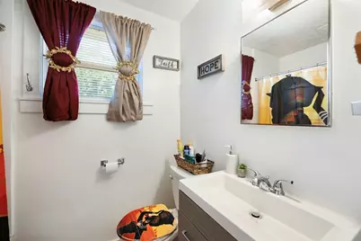 47-49 Farragut St, Springfield, MA 01104 - Photo 23