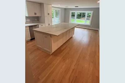 329 Woodside Rd, Barnstable, MA 02668 - Photo 5