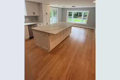 329 Woodside Rd, Barnstable, MA 02668 - Photo 5