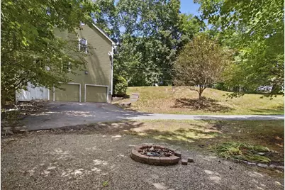 11 Navajo St, Hubbardston, MA 01452 - Photo 31