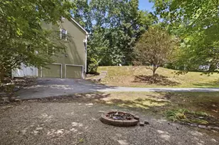 11 Navajo St, Hubbardston, MA 01452 - Photo 31