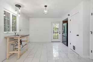 11 Navajo St, Hubbardston, MA 01452 - Photo 9
