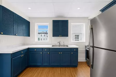 115 Thompson St, New Bedford, MA 02740 - Photo 25