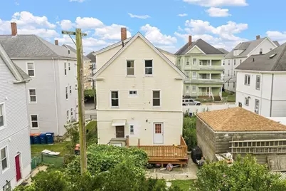 115 Thompson St, New Bedford, MA 02740 - Photo 3
