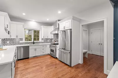 11 Shadow Ln, Wellesley, MA 02482 - Photo 7