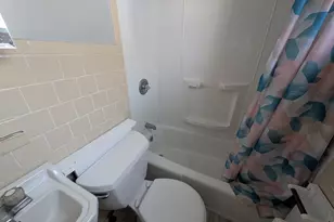 340 Fountain St, Fall River, MA 02721 - Photo 9