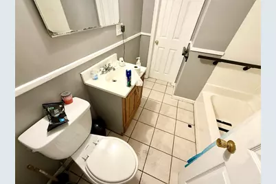 54 Ridgewood Pl, Springfield, MA 01105 - Photo 15