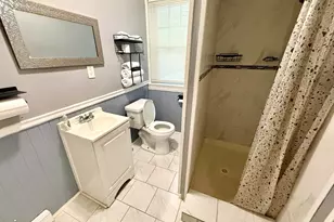54 Ridgewood Pl, Springfield, MA 01105 - Photo 31