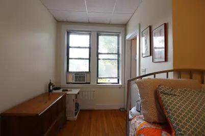 120 Babcock St #32B, Brookline, MA 02446 - Photo 5