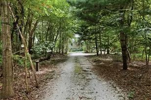 1746E Drift Rd, Westport, MA 02790 - Photo 15