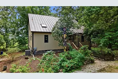 1746E Drift Rd, Westport, MA 02790 - Photo 3