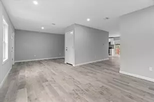 19 Brandon Rd, Dudley, MA 01571 - Photo 17