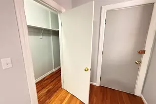 394 Riverway, Boston, MA 02115 - Photo 9