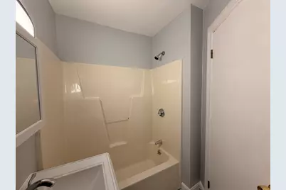 394 Riverway #10, Boston, MA 02115 - Photo 7