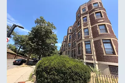 394 Riverway #10, Boston, MA 02115 - Photo 11