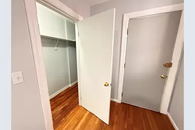 394 Riverway #10, Boston, MA 02115 - Photo 9