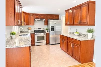 44 Hanscom Ave, Haverhill, MA 01830 - Photo 5