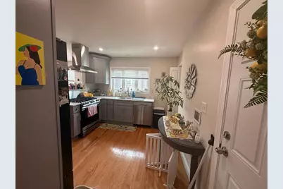 44 Ashland St #(2F), Medford, MA 02155 - Photo 5