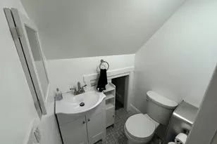 9 Burnham St, Somerville, MA 02145 - Photo 7