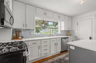 127 Summer St, Maynard, MA 01754 - Photo 13
