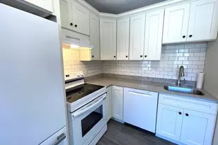 142 Main St, Quincy, MA 02169 - Photo 5