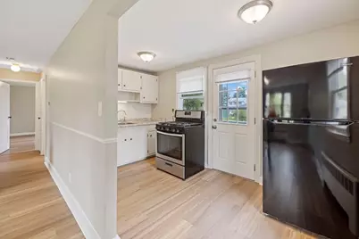 42 Neillian Street #42, Bedford, MA 01730 - Photo 7