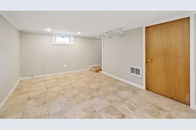 42 Neillian Street #42, Bedford, MA 01730 - Photo 17