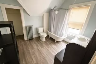 134 Summer St, Brockton, MA 02302 - Photo 5