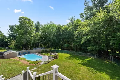 22 Barnard St, Shrewsbury, MA 01545 - Photo 41