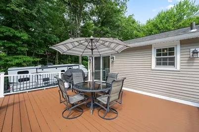 22 Barnard St, Shrewsbury, MA 01545 - Photo 29