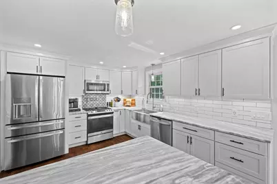 22 Barnard St, Shrewsbury, MA 01545 - Photo 11