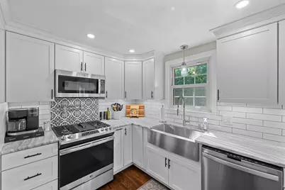 22 Barnard St, Shrewsbury, MA 01545 - Photo 13