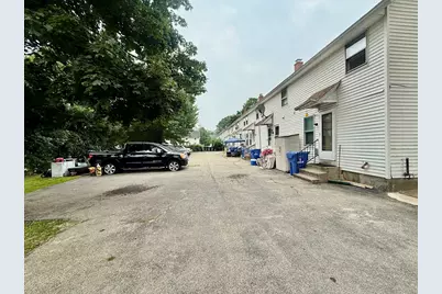 13-23 B St, Northbridge, MA 01588 - Photo 11