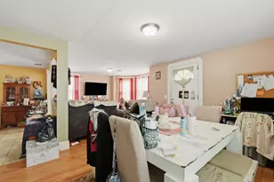 104 Stephen St, Dartmouth, MA 02748 - Photo 7