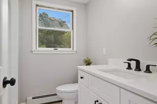 8 Tommy's Ln, Freetown, MA 02717 - Photo 29