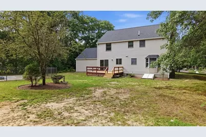 8 Tommy's Ln, Freetown, MA 02717 - Photo 39