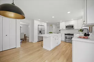8 Tommy's Ln, Freetown, MA 02717 - Photo 15