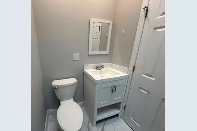 10 Cross St East #3, Somerville, MA 02145 - Photo 11