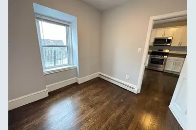 10 Cross St East #3, Somerville, MA 02145 - Photo 9