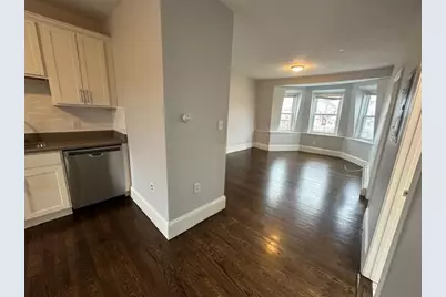 10 Cross St East #3, Somerville, MA 02145 - Photo 3