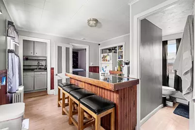 8 Saunders St, Salem, MA 01970 - Photo 23