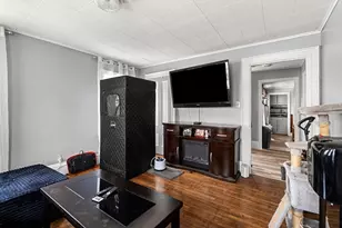 8 Saunders St, Salem, MA 01970 - Photo 25