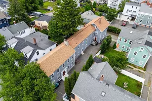 8 Saunders St, Salem, MA 01970 - Photo 1