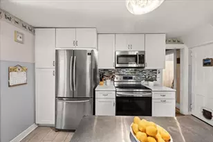 446 Plymouth St, Abington, MA 02351 - Photo 13