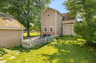 446 Plymouth St, Abington, MA 02351 - Photo 7