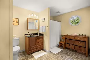 446 Plymouth St, Abington, MA 02351 - Photo 25